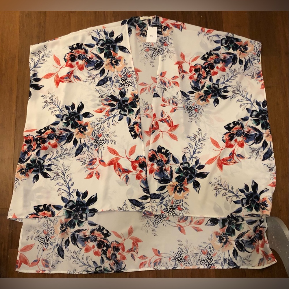 Kimono New NWT Mon Ami L Asian Inspired Floral High Low Short Sleeve Romantic